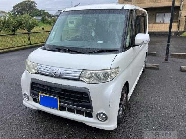 2012 Daihatsu Tanto
