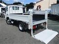 2016 Isuzu Elf Truck