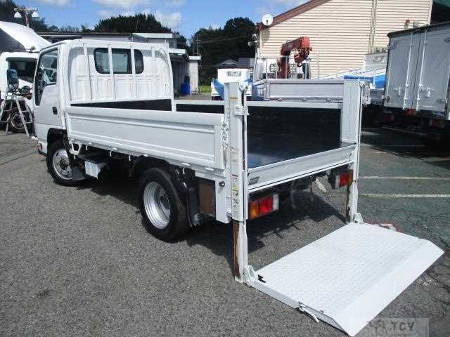 2016 Isuzu Elf Truck