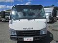 2016 Isuzu Elf Truck