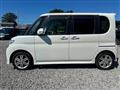 2011 Daihatsu Tanto