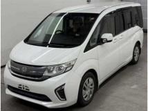 2016 Honda Step WGN