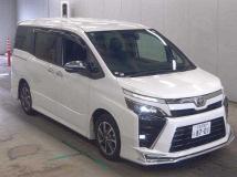 2020 Toyota Voxy
