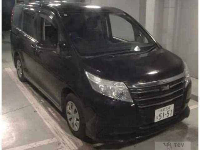 2017 Toyota Noah
