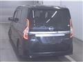 2022 Nissan Serena
