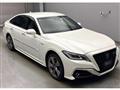 2019 Toyota Crown Hybrid