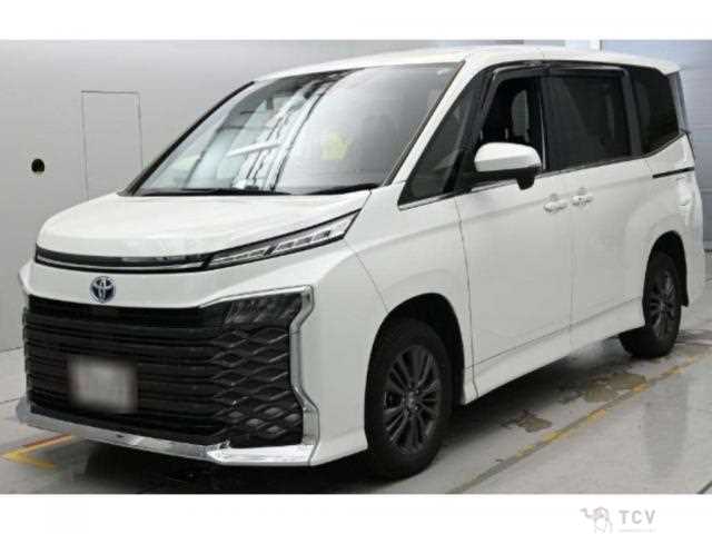 2023 Toyota Voxy