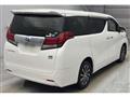 2015 Toyota Alphard Hybrid