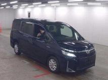 2018 Toyota Voxy