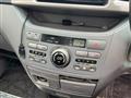 2005 Toyota Noah