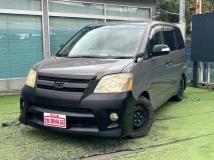 2005 Toyota Noah