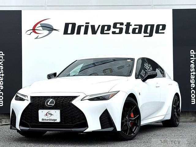 2025 Lexus IS