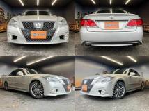 2013 Toyota Crown