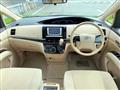 2013 Toyota Estima