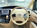2013 Toyota Estima