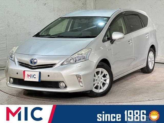2012 Toyota PRIUS α