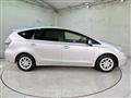 2012 Toyota PRIUS α