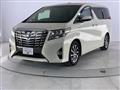 2015 Toyota Alphard Hybrid