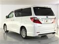 2014 Toyota Alphard Hybrid