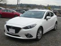 2014 Mazda Axela