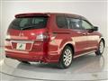 2013 Mazda MPV