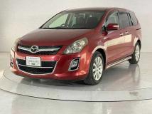 2013 Mazda MPV