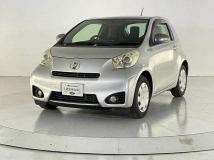 2013 Toyota IQ
