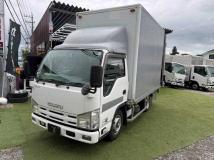 2013 Isuzu Elf Truck