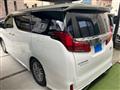 2020 Toyota Alphard Hybrid