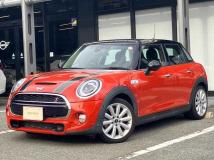 2019 BMW MINI