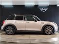 2022 BMW MINI