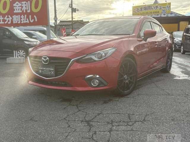 2013 Mazda Axela