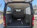 2005 Toyota Hiace Van