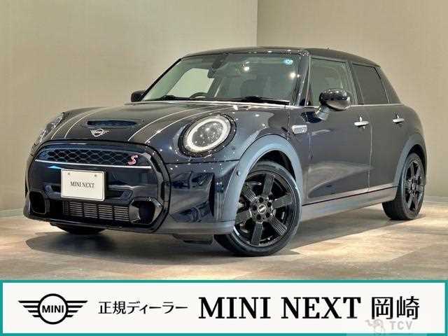 2022 BMW MINI