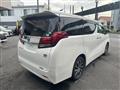 2016 Toyota Alphard Hybrid