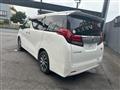 2016 Toyota Alphard Hybrid