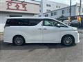 2017 Toyota Vellfire