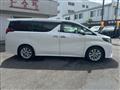 2017 Toyota Alphard G
