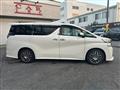 2016 Toyota Vellfire