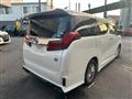 2019 Toyota Alphard Hybrid