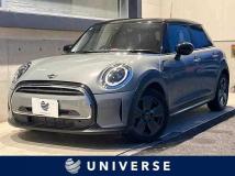 2022 BMW MINI