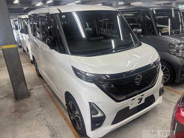 2021 Nissan ROOX