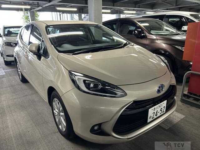 2025 Toyota AQUA
