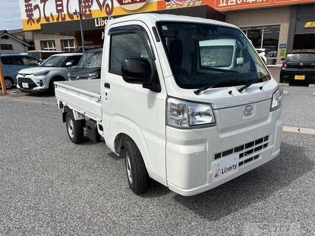 2026 Daihatsu Hijet Truck