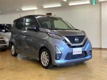 2021 Nissan Nissan Others