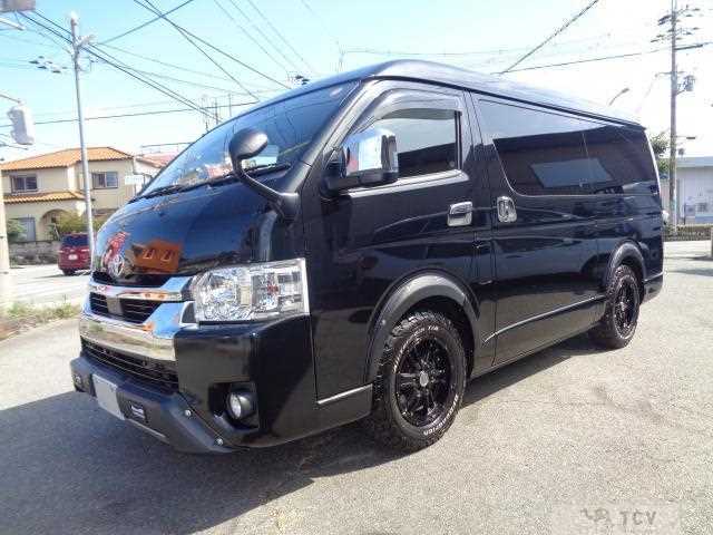 2022 Toyota Hiace Wagon