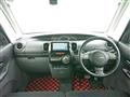 2010 Daihatsu Tanto