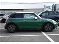 2022 BMW MINI
