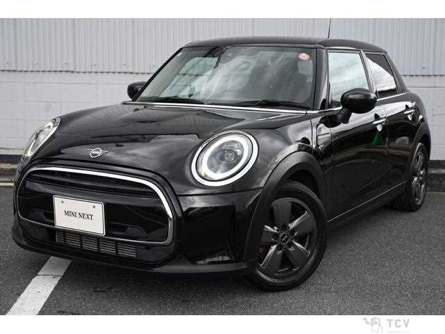 2021 BMW MINI