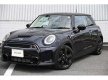 2022 BMW MINI